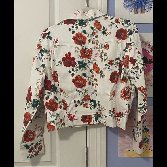 Denim Jacket with Floral Print - Picture 12 of 14